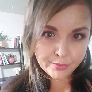 Meet your Posher, Gabrielle